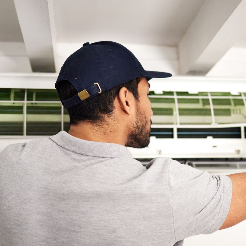 sg handyman pro service worker aircon services in Singapore